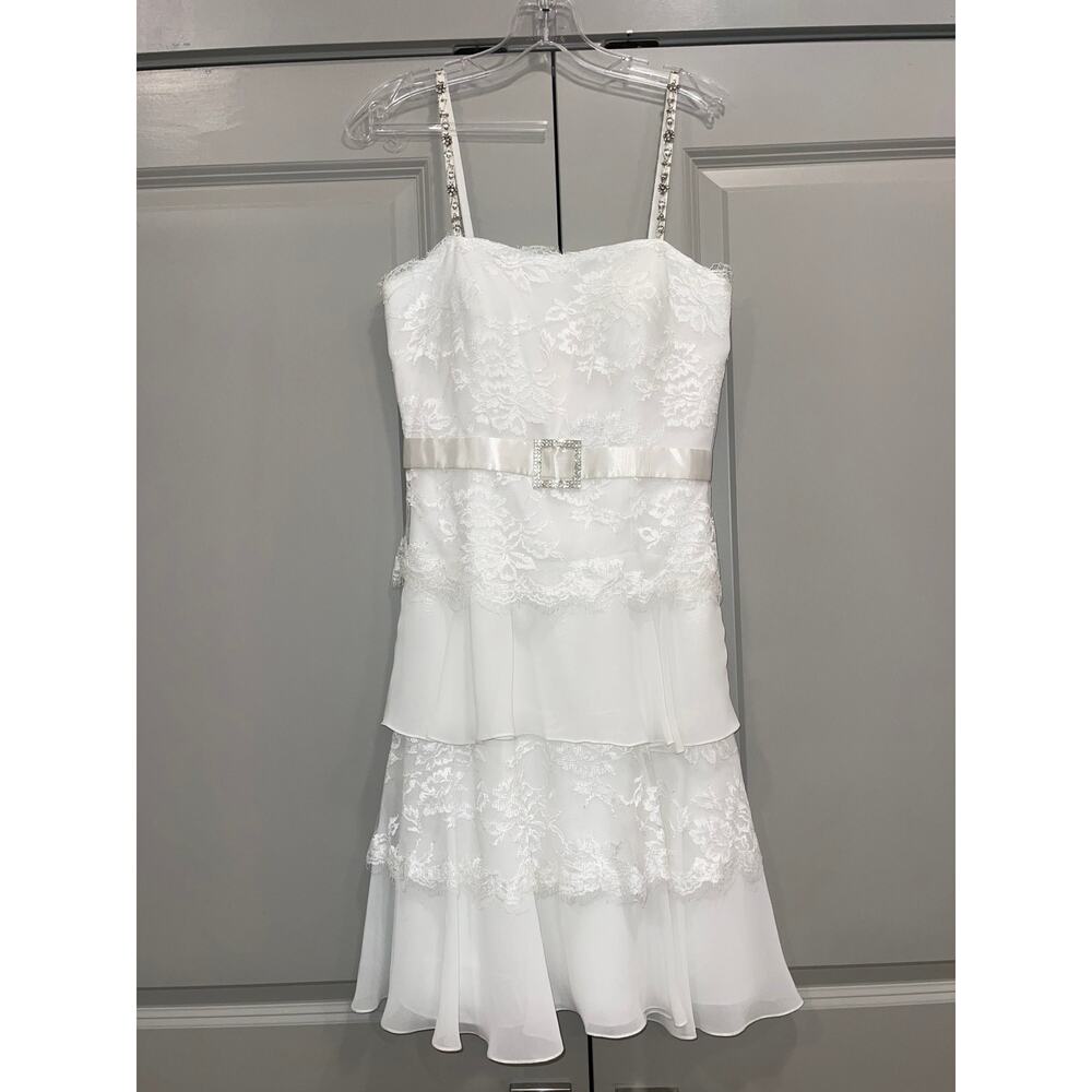 Alyce Paris Designs Tiered Lace Spaghetti Strap Formal Prom Dress Size 6 White